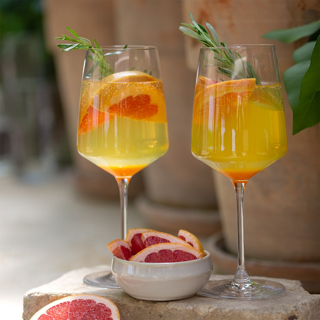 Wine and long drink glasses - Elegant crystal glasses in a diamond design, set of 18 pieces