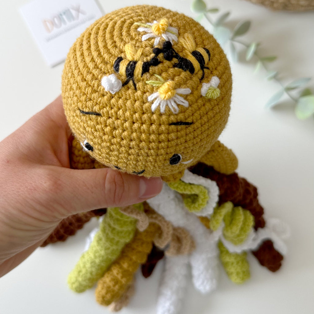 Crochet octopus plush toy - Handmade and 100% cotton