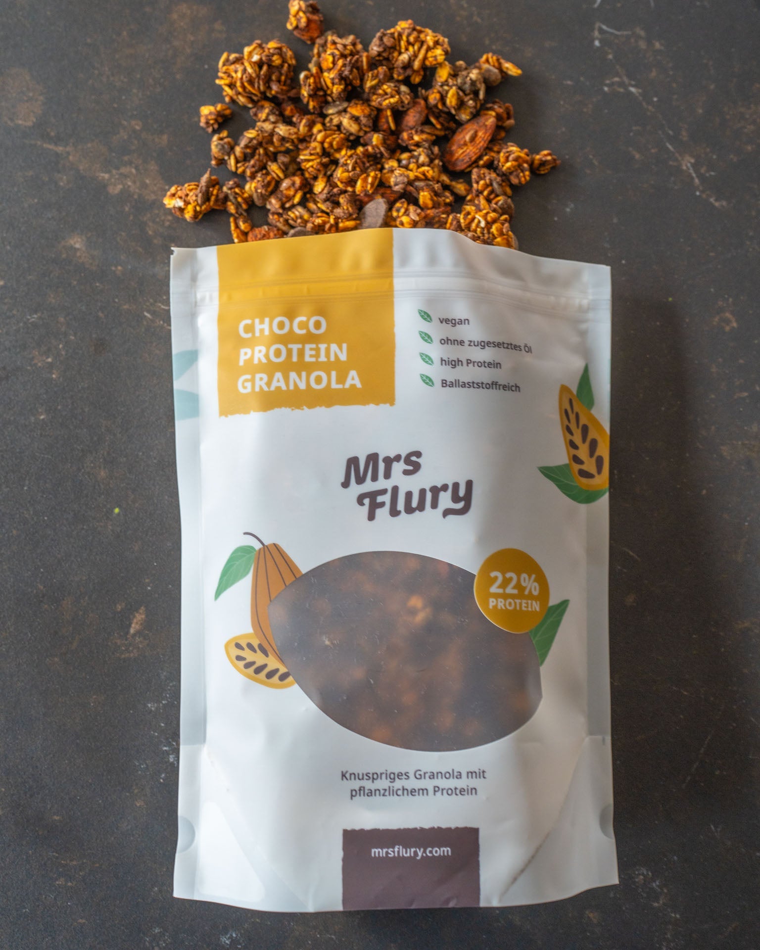 Choco Protein Granola vegan – 22% Protein, knuspriges Schoko Müesli