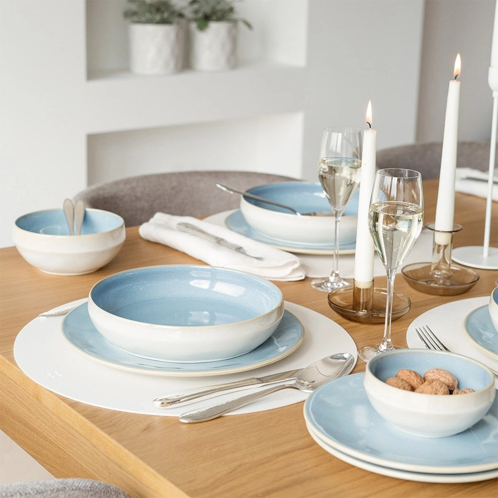 Elegant dinnerware set with blue glaze - Lunasol