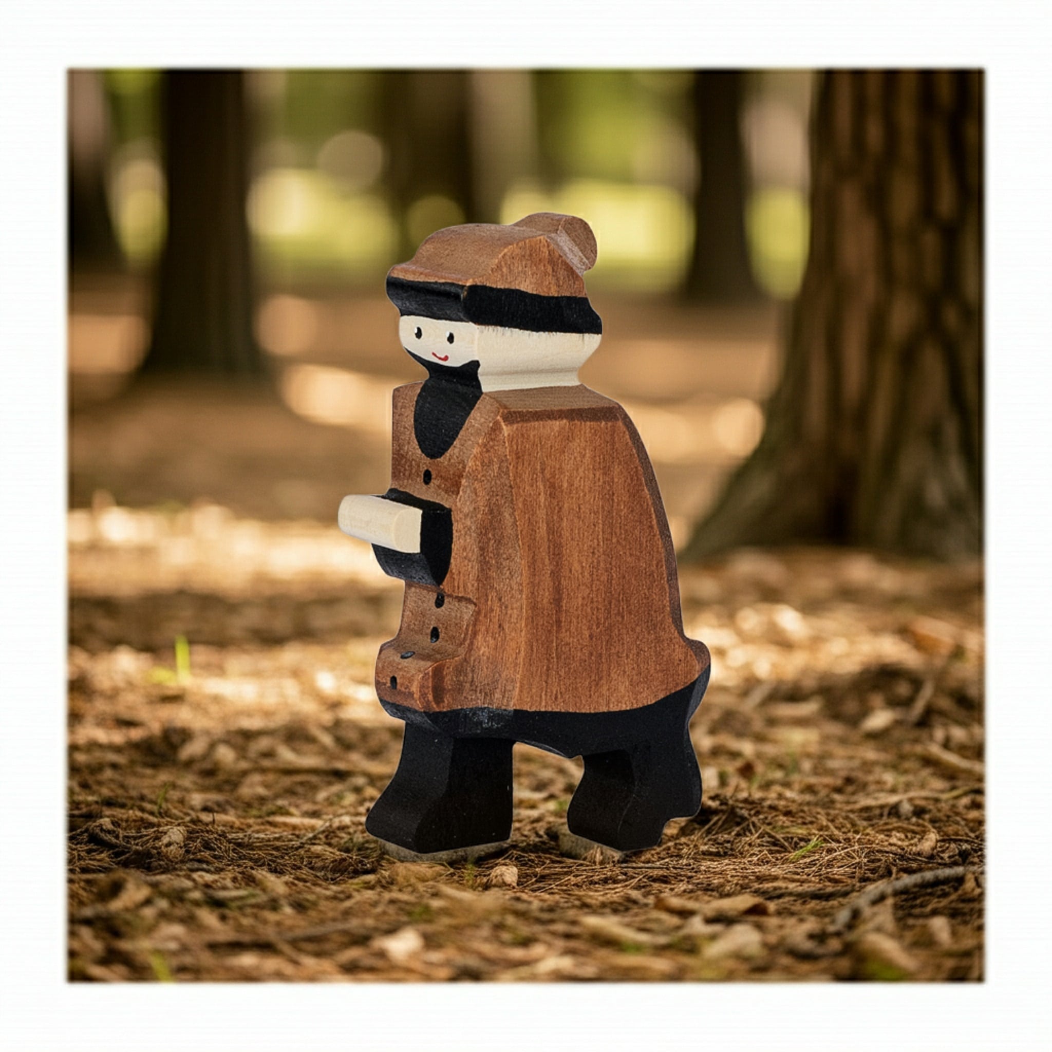 Trauffer Schmutzli – handgefertigte Holzfigur aus der Schweiz